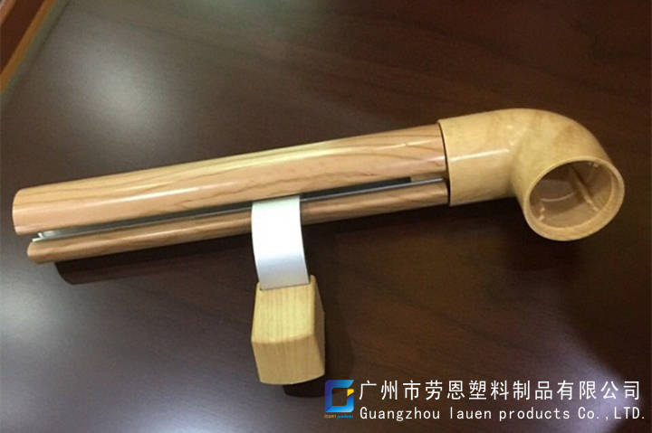 新式的樓梯扶手都有哪些款式，哪種款式的扶手好？